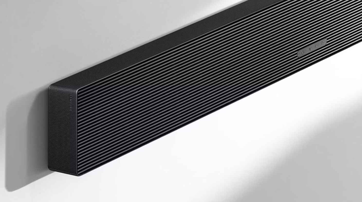 Samsung - Q-Series Soundbar & Wireless Subwoofer - HW-QS700F - Cinématique Dolby Atmos - Q-Symphony & SpaceFit Sound - Métal noir et plastique