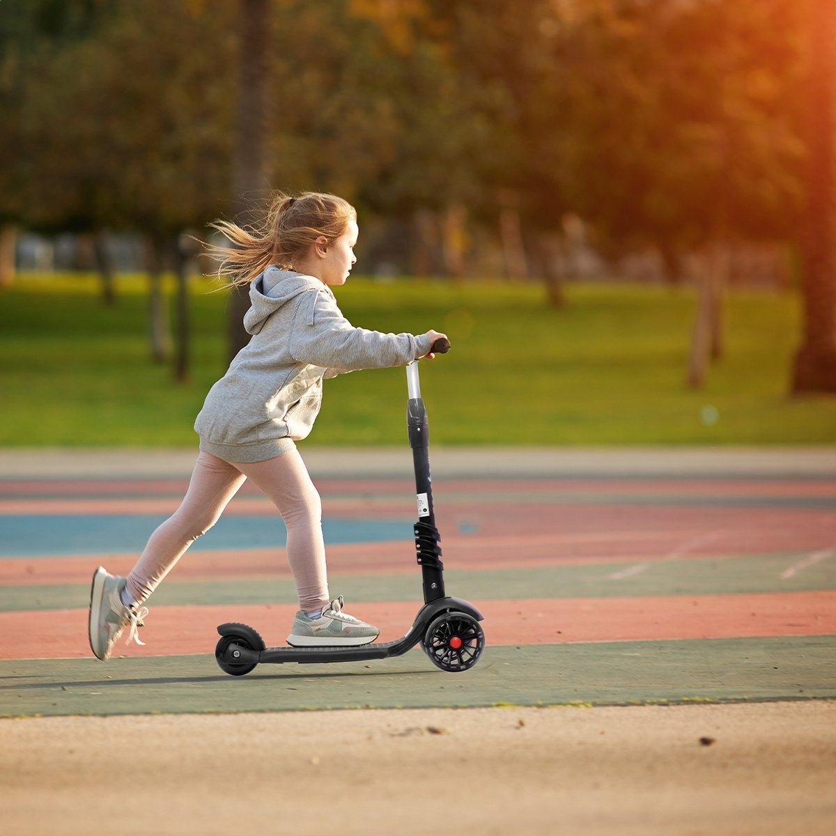 LifeGoods MultiRider Kids Scooter - Step 3-8 Years - Siège ajustable - Luminous Wheels - Boys/Girls - Black