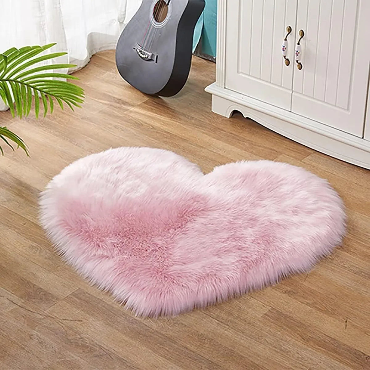Tapis en peluche sans marque en forme de cœur - Imitation laine douce - Rose pâle - 90 x 90 cm  Description