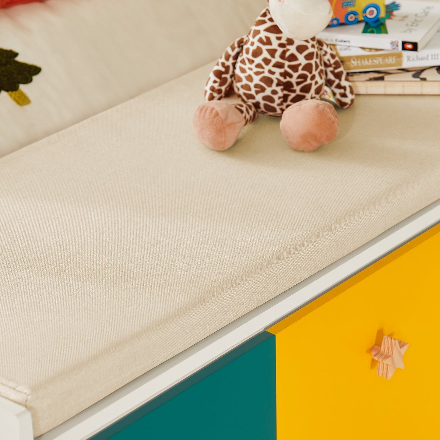 SoBuy Banc de rangement enfant avec 2 armoires et 2 tiroirs - Max. 150 kg - 100 x 37 x 46 cm - Coloré