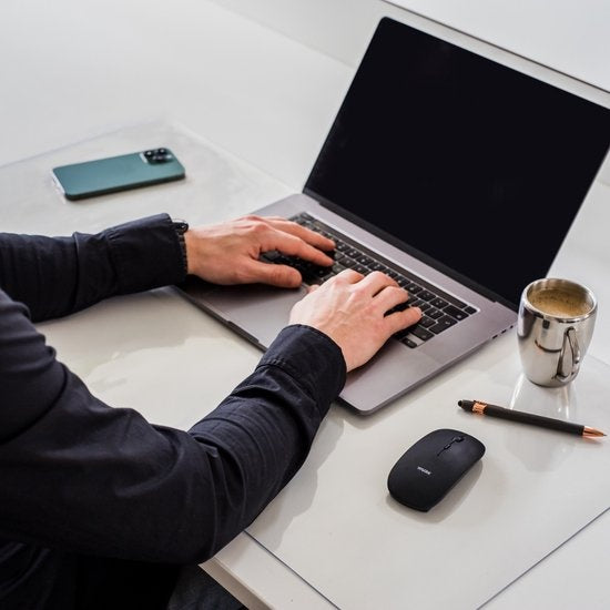 WURK Professional Desk Pad Transparent - Organisateur de bureau - Inclut un clip pour câble - 90x45