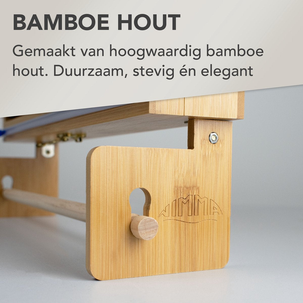 Nimma Roll Holder - Porte-rouleau de cuisine et porte-film en 1 - Système de suspension et coupe-film inclus - Convient pour 3 rouleaux de film - Bambou