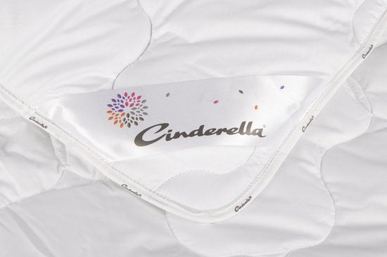 Cinderella Mellow Couette d'été - 1 personne - Rembourrage synthétique - Coutil de coton - Anti-allergique - 140x220 cm
