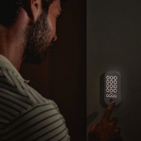 Yale - Clavier - Avec bouton de panique - Clavier éclairé - Portée de 1 km