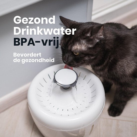 TrevoPet® Fontaine à boire pour chat - Fontaine à eau pour chat - Fontaine pour chat - Whisper Silent - Fontaine à boire - Abreuvoir pour chat - 2,5 litres - Filtre inclus - Blanc
