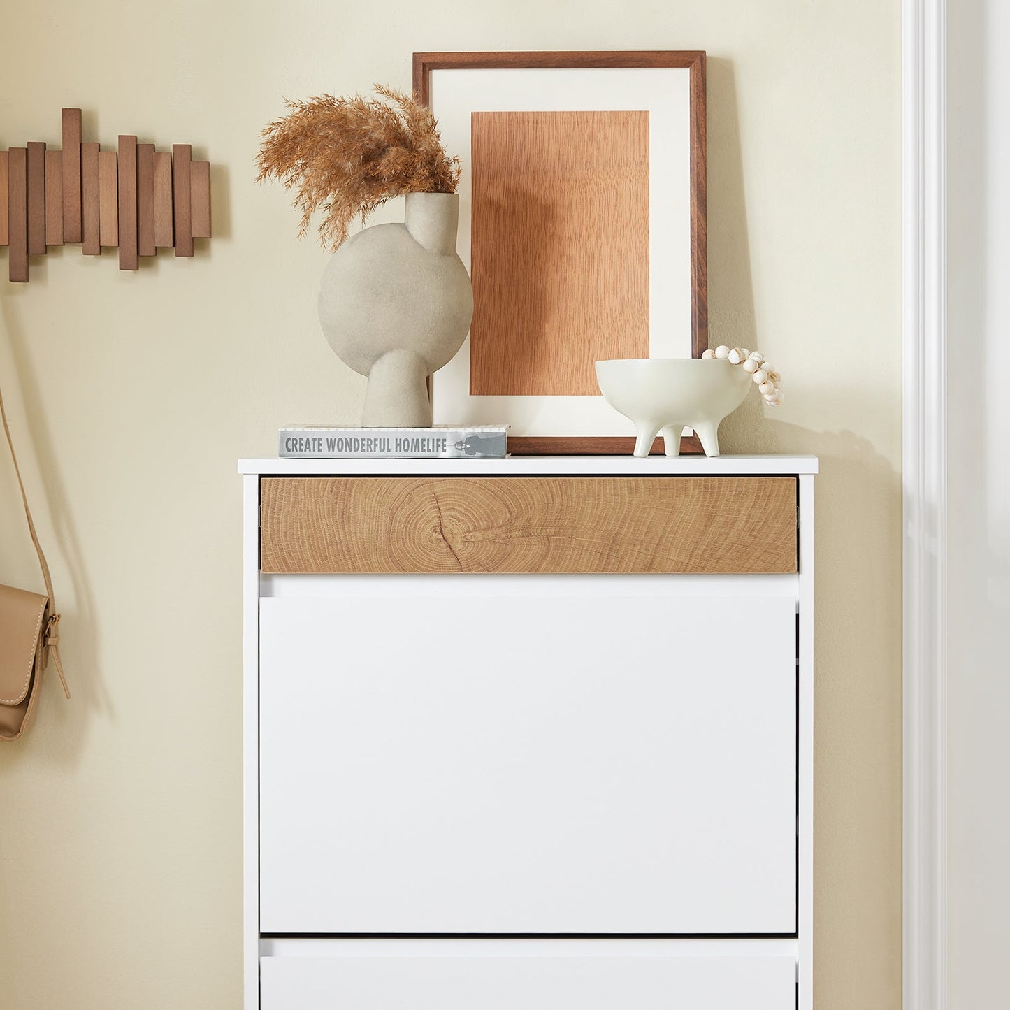 SoBuy FSR205-WN Armoire à chaussures entrée bois blanc 61 x 26 x 91 cm - compacte avec tiroir et portes basculantes - design scandinave