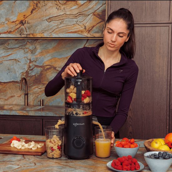 Safecourt Kitchen Slow Juicer XXL - moteur puissant [Technologie de pré-coupe et de pression à froid] - nettoyage facile - sans BPA - presse-agrumes Noir