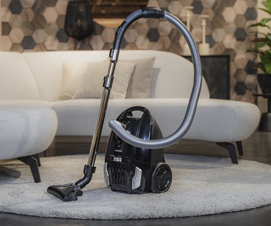 Tomado TVC3003B - Aspirateur à sac puissant - Filtre HEPA 13 - Longueur du cordon 9 mètres - Extra silencieux - Noir