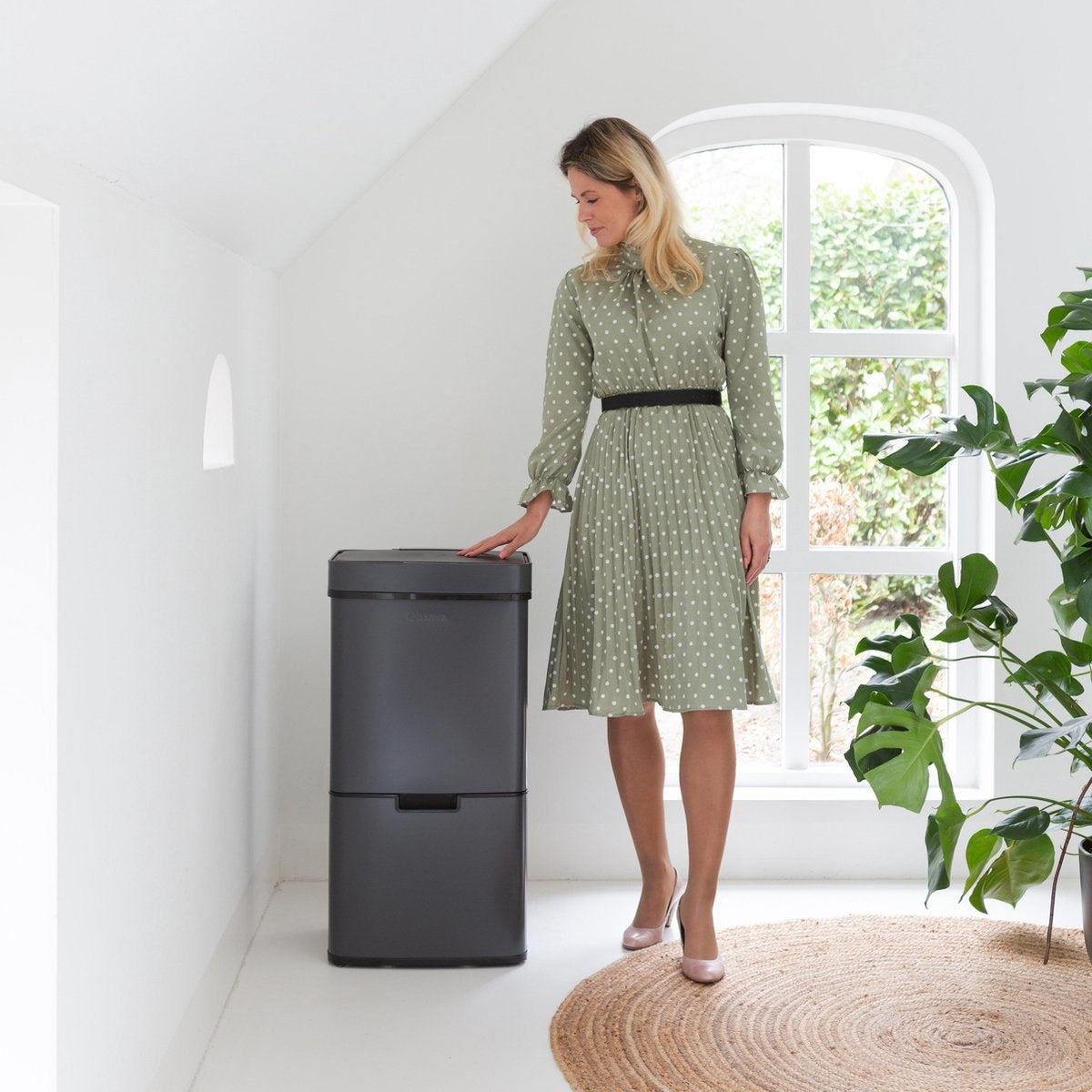 Homra NEXO Poubelle Séparation des déchets 3 compartiments - 72 litres (2x12 + 48 L) avec capteur infrarouge - Design Trio Poubelle Acier inoxydable - Gris