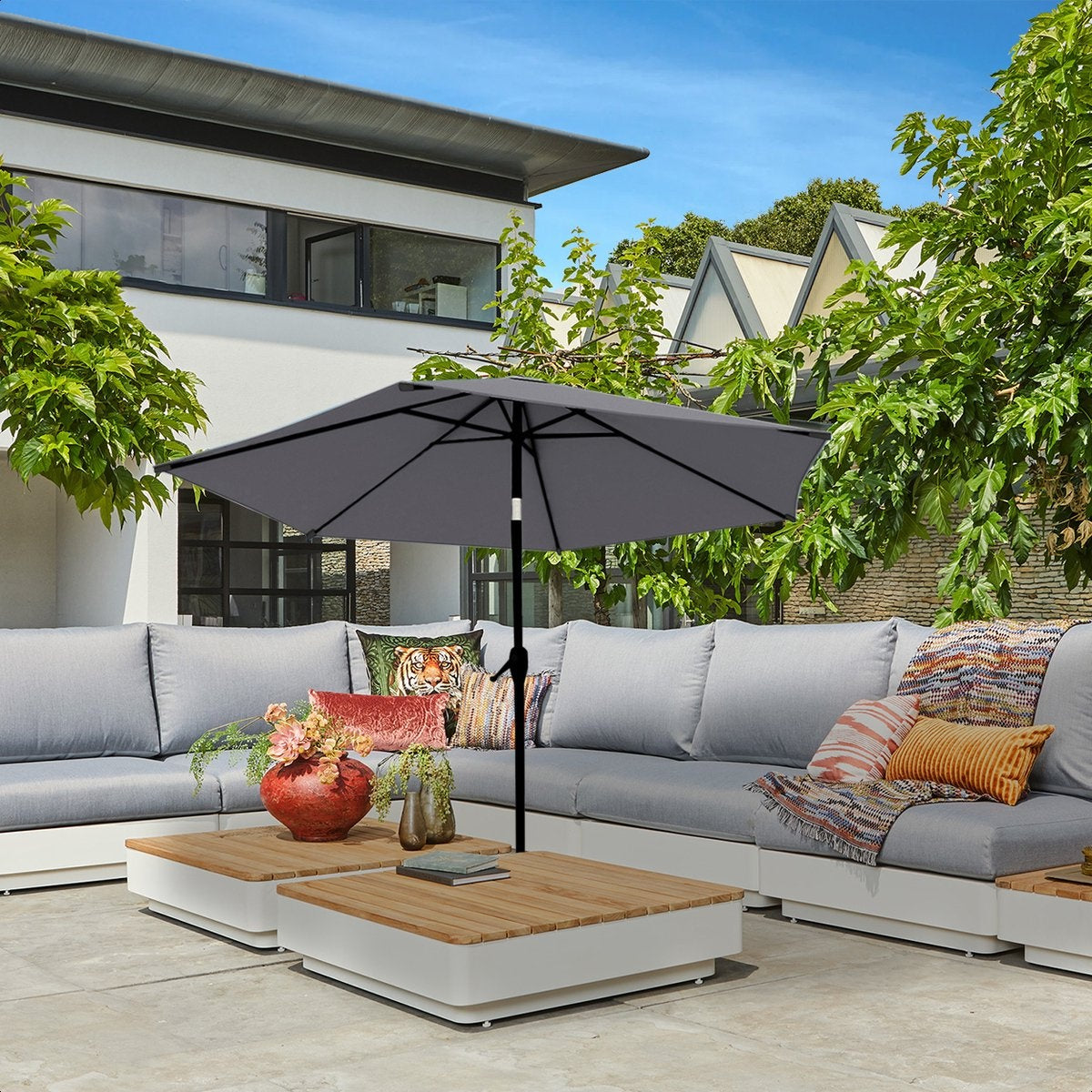 Parasol LifeGoods - Ø270 cm - 30° inclinable - imperméable - avec housse - Gris foncé