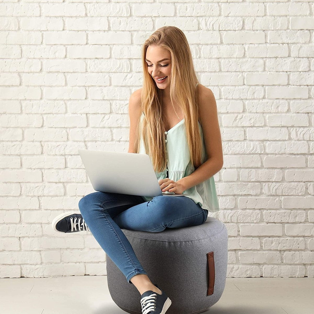 Tabouret en laine - Coninx Footstool Round - 50 x 44CM - Gris clair