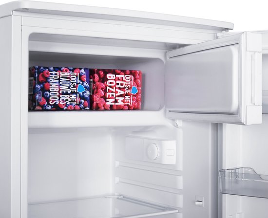 Tomado TRT5501W Réfrigérateur de table à faible consommation d'énergie - 109 litres - Avec compartiment congélateur - 55 cm de large - Silencieux : 37 dB - Éclairage LED - Classe énergétique C - Modèle autonome - Blanc