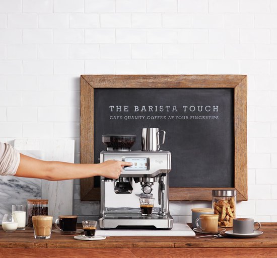 Sage la machine à piston Barista Touch™ Brushed en acier inoxydable