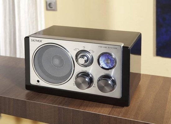 Denver Radio FM portable - Rétro - Fonctionne sur piles ou secteur - Radio de cuisine - AM - FM - TR61 - Noir