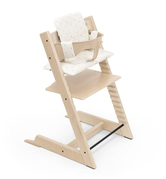 Chaise haute Stokke Tripp Trapp (Natural) avec coussin OCS (Wheat Cream) - Comprend la chaise Tripp Trapp et le kit bébé n° 2 pour les enfants de 6 à 36 mois