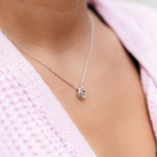 Yolora Collier Femme avec Pendentif Rond - Cristal Kalpa Camaka - Argent - Plaqué Or Blanc 18K - Collier Femme Argent - Bijoux - Boîte Cadeau Luxe - Boîte Cadeau Exclusive - Bel Emballage Cadeau