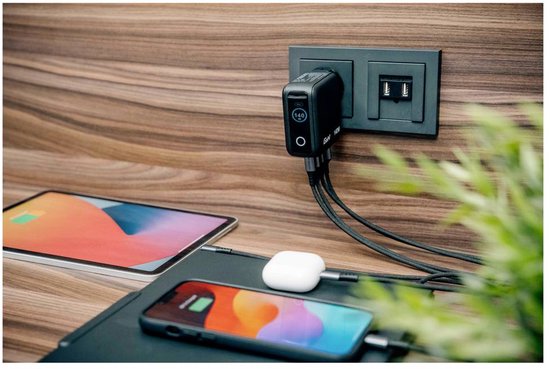 Chargeur Verbatim Mini GaN 140 W avec écran