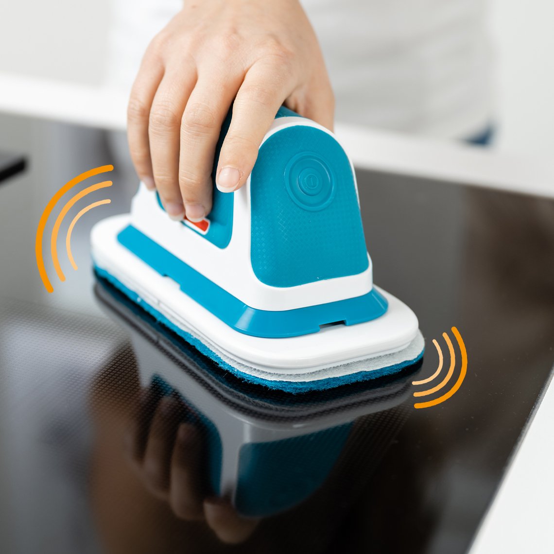 Nettoyeur sans fil Livington MultiScrubber - Batterie puissante - Accessoires gratuits inclus