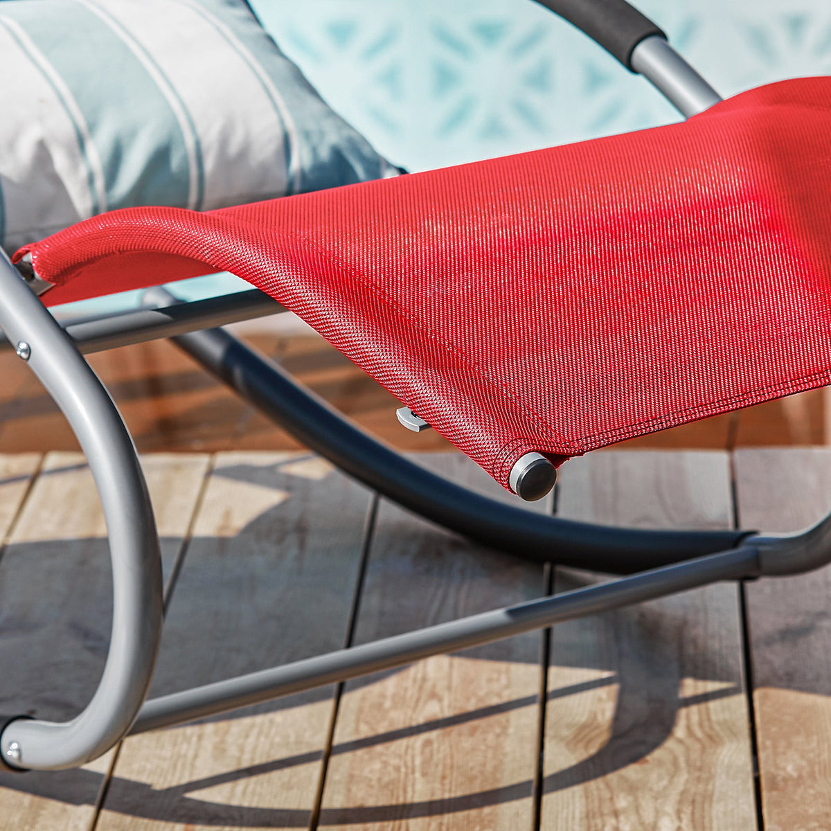 SoBuy Chaise Balançoire Confortable - Rouge - Structure Métallique