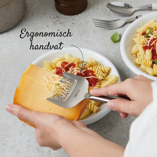 Râpe à fromage Boska Copenhagen - Râpe à fromage à pâte dure - Râpe à fromage pour fromage affiné - Résiste au lave-vaisselle - Râpe à fromage multifonctionnelle - acier inoxydable - 180 x 74x 20 mm - Ustensiles de cuisine - Accessoires de cuisine - Garan