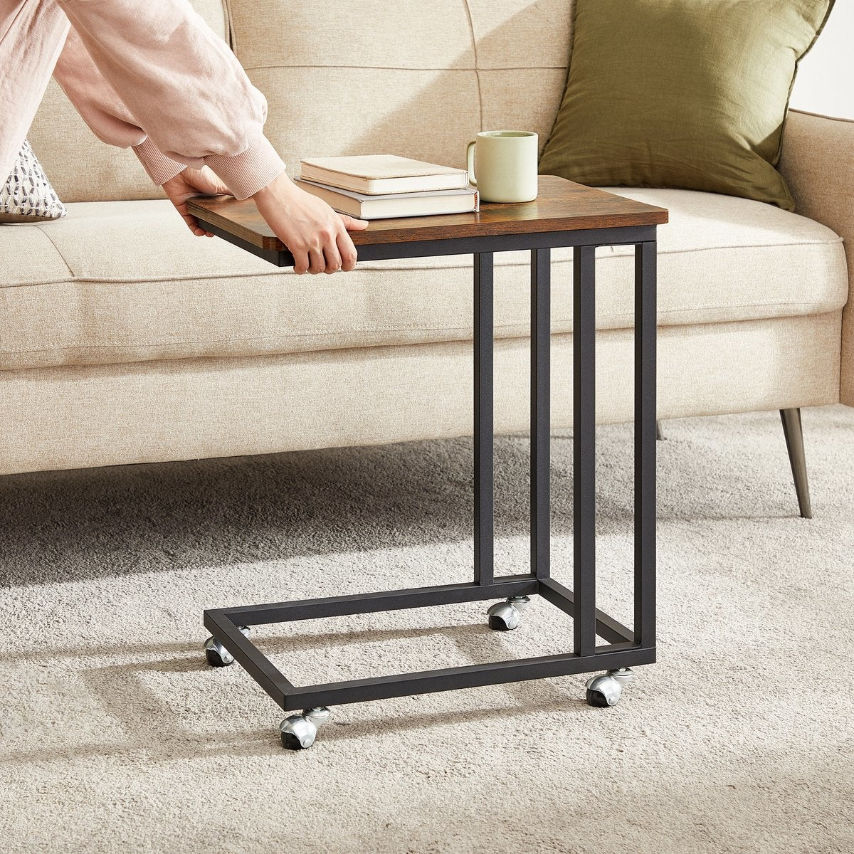 O'DADDY® Side Table - Table d'appoint pratique avec roulettes amovibles - Brun rustique - 50 x 35 x 55 cm