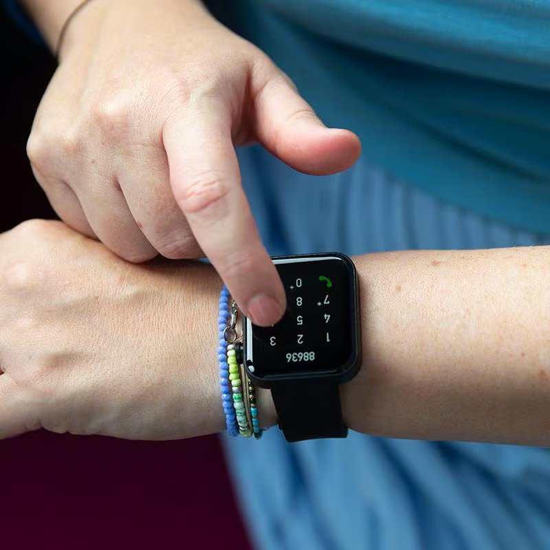 Montre connectée Kendox LifeTracker 2-en-1 - 6 fonctions intelligentes - 18 modes sportifs - Autonomie de batterie très longue