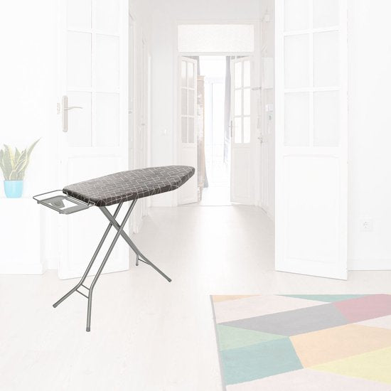 BRASQ Table à repasser IB300 avec housse de table à repasser et support de centrale vapeur - 122x43 cm Surface de repassage - Réglable en hauteur - 7 positions - jusqu'à 100 cm