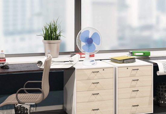 Bestron Ventilateur de table Ø 35cm, Ventilateur avec 3 vitesses et fonction de rotation de 75°, 40Watt, DDF35W, couleur : blanc