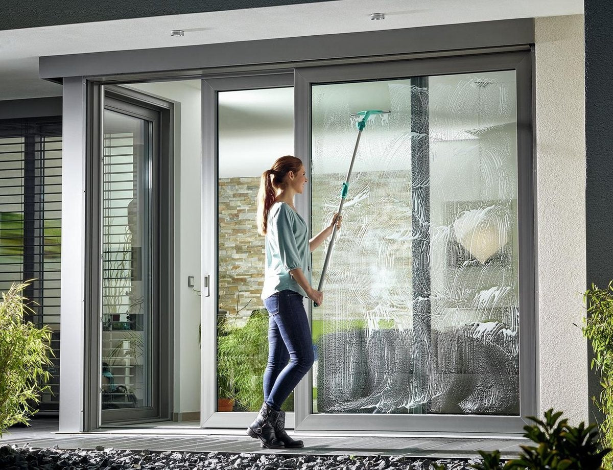 Leifheit manche télescopique en aluminium 130 - 400 cm - avec tête antidérapante - anneau de suspension rotatif à 360° - Click System - turquoise - gris