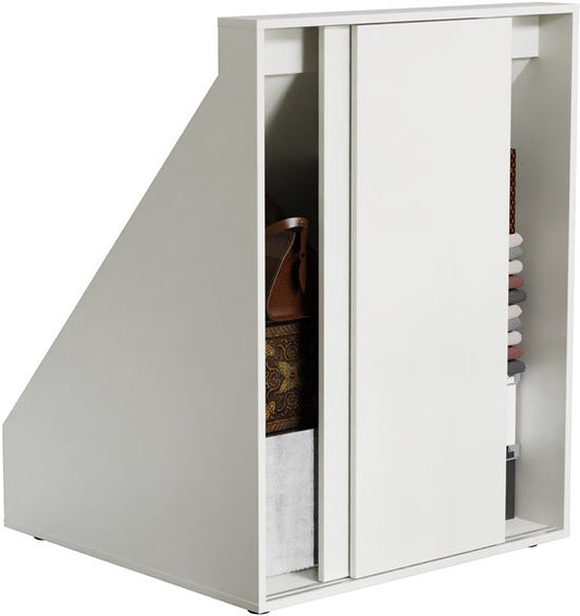 Armoire de rangement sous un mur en pente dans le grenier d'une chambre - armoire adaptée à un toit en pente