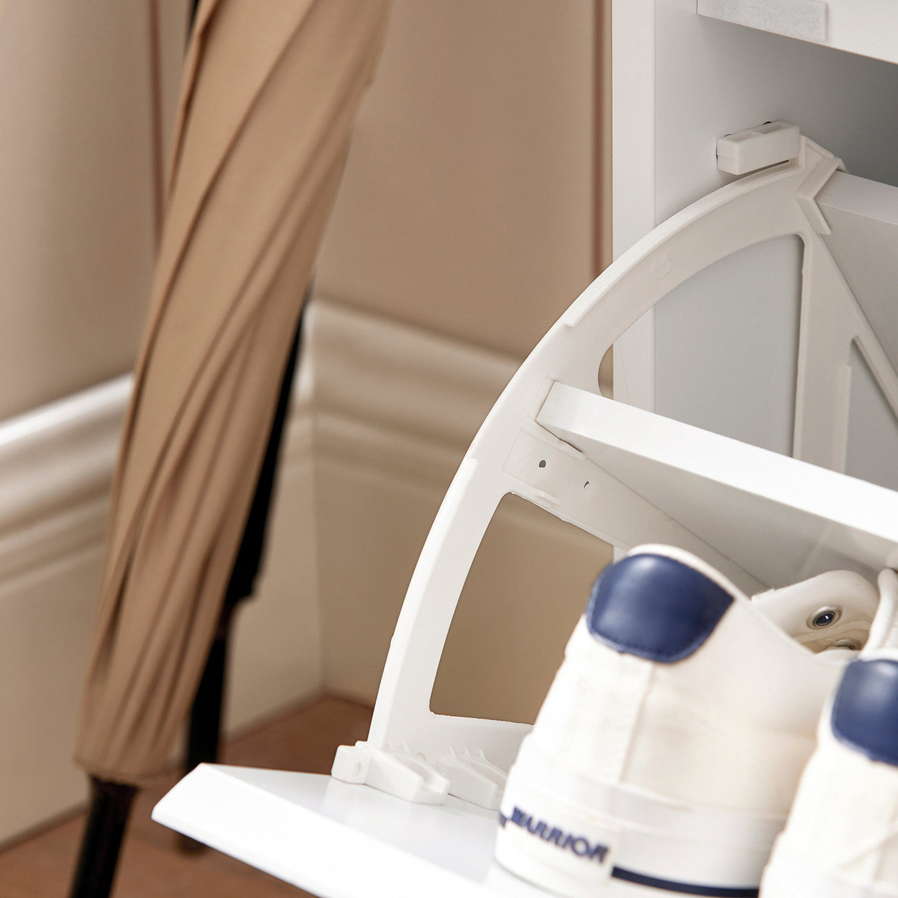 SoBuy FSR119-W Meuble à chaussures avec siège - 90 x 24 x 46 cm - Blanc/gris