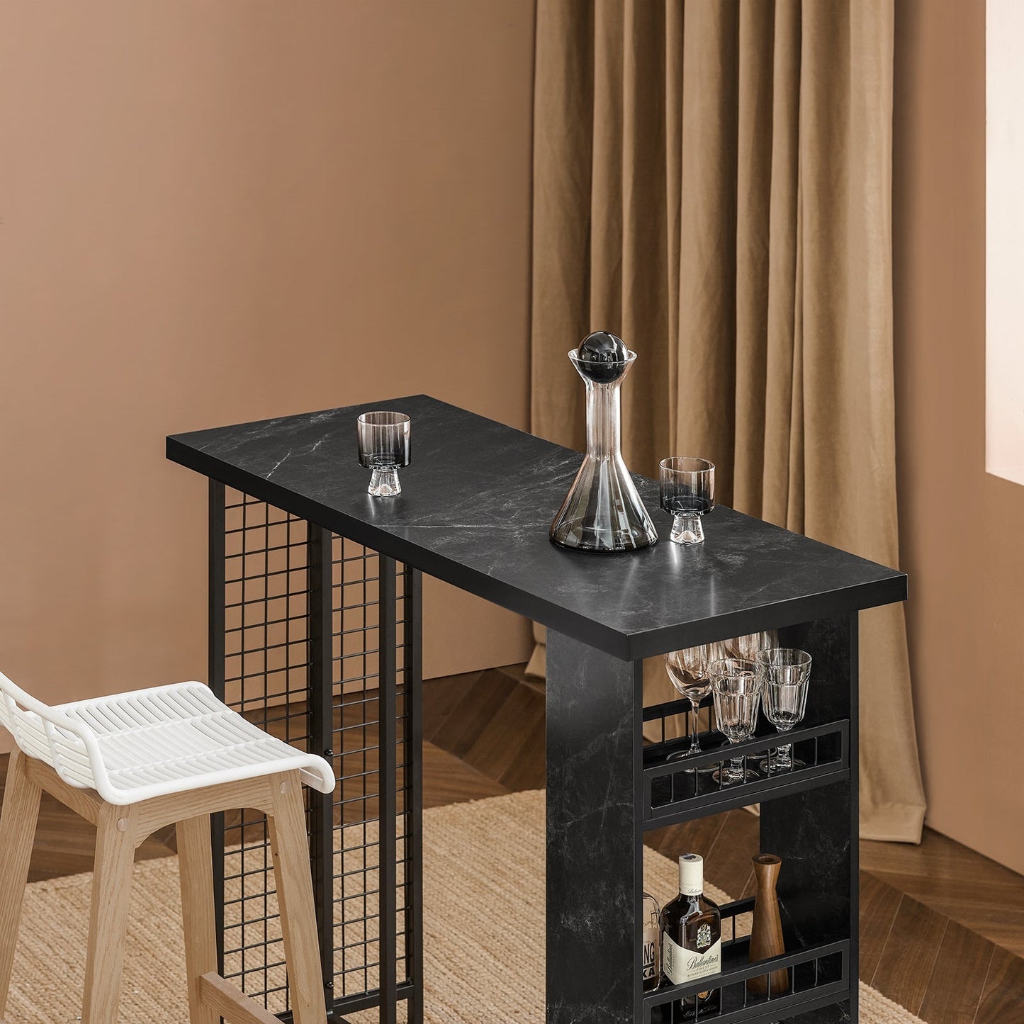SoBuy Table de bar moderne - avec porte-bouteilles et porte-verres - 120x50x105 cm - noir