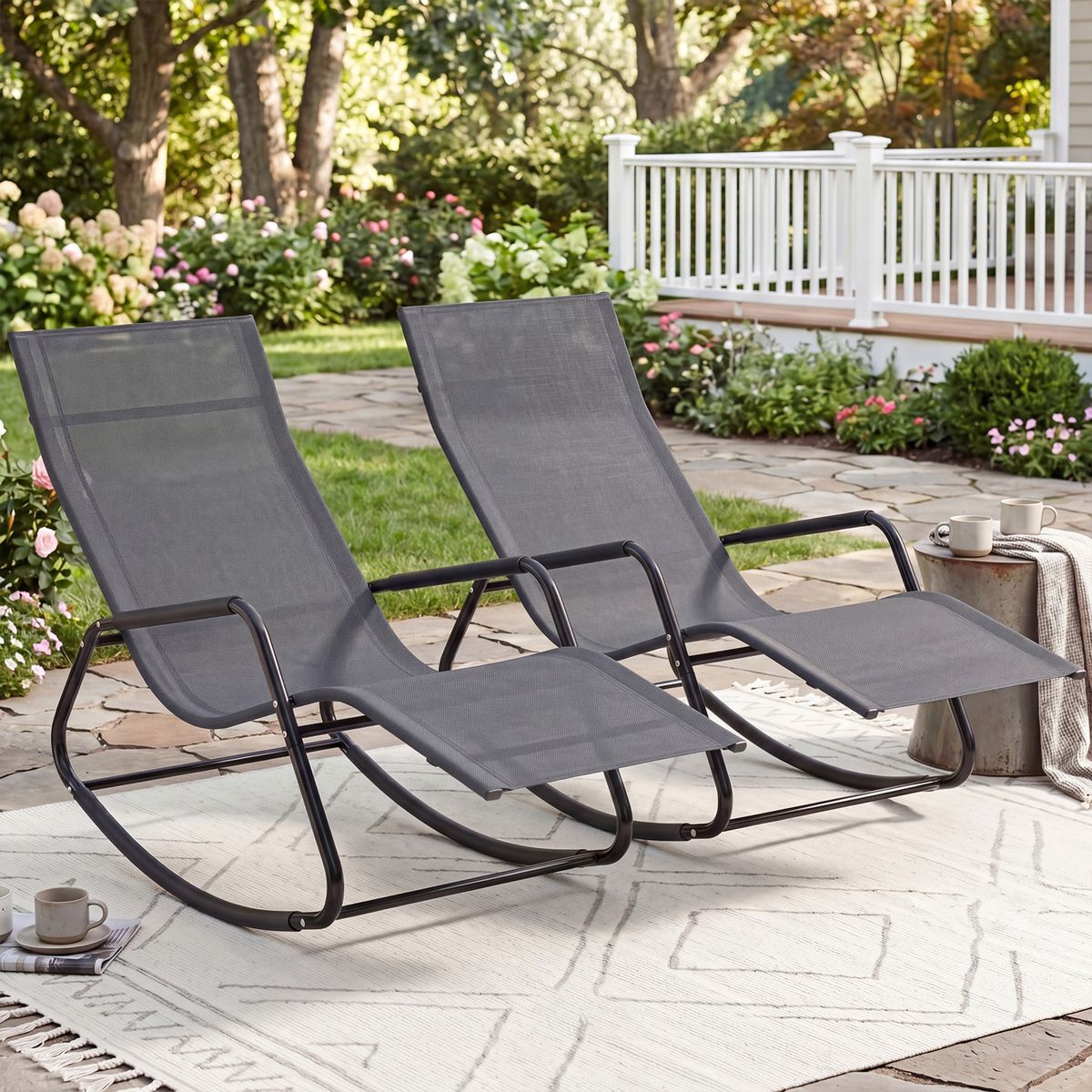 Chaise longue de jardin Coast - chaise berçante ergonomique - structure métallique respirante - beige