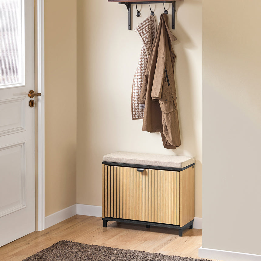 SoBuy FSR201-N Banc à chaussures, entrée, avec siège rembourré, confortable, pliable, noir et bois clair, supporte 113 kg, 60 x 24 x 50 cm