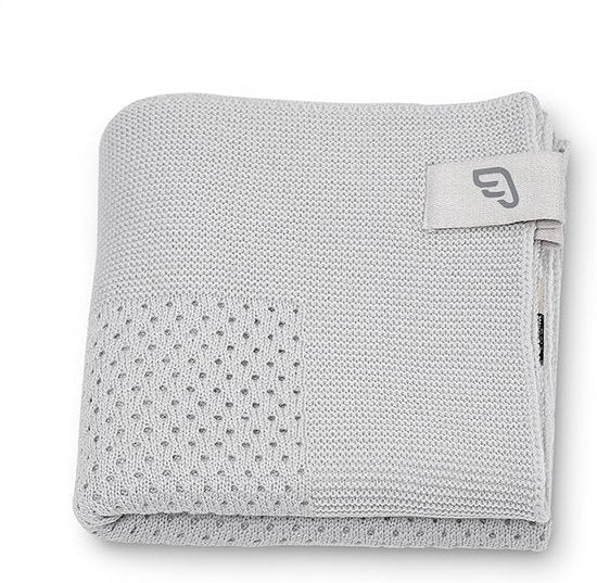 Couverture JetKids by Stokke en laine mérinos, gris galet - S'adapte au couvercle du BedBox pour garder votre enfant au chaud pendant le voyage - Lavable en machine