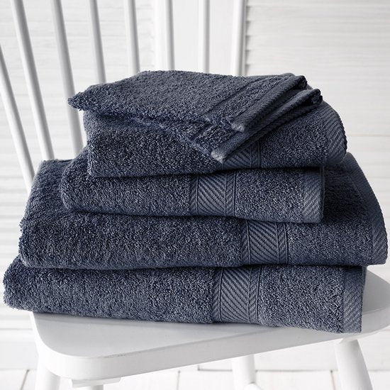 L'ensemble promotionnel Witte Lietaer Helene - 2 gants de toilette + 2 serviettes de toilette + 2 draps de douche