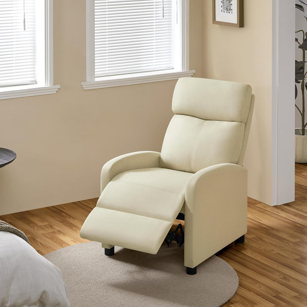 Fauteuil de détente Yaheetech pour regarder la télévision - 87 x 61,5 x 99 cm - Repose-pieds réglable - Beige