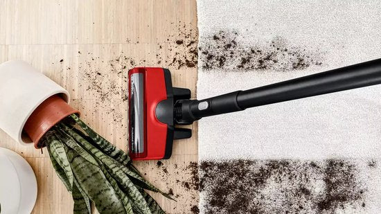 Bosch - Unlimited 8 - ProAnimal - BCS8214ANM - Aspirateur balai - Noir/Rouge