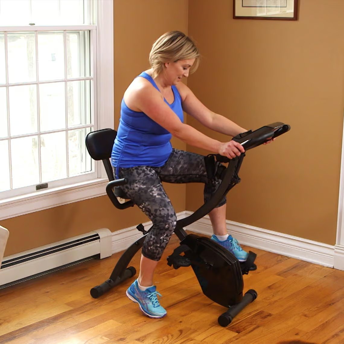 Vélo d'appartement Slim Cycle 3-en-1 - Bandes de résistance incluses - Siège ergonomique XL - 8 niveaux de résistance