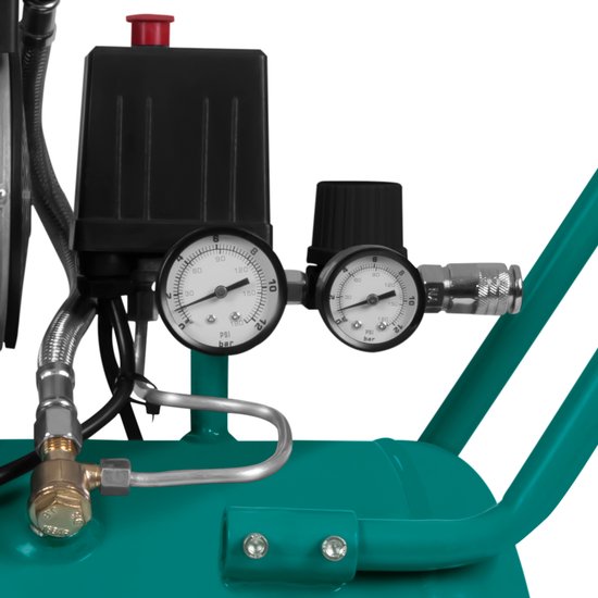 VONROC PRO Compresseur silencieux - Sans huile - 750W - 1HP - 128 l/min - 24 Liter - 8 Bar - 57,5dB(A) - Silencieux - Faible niveau sonore - Vert