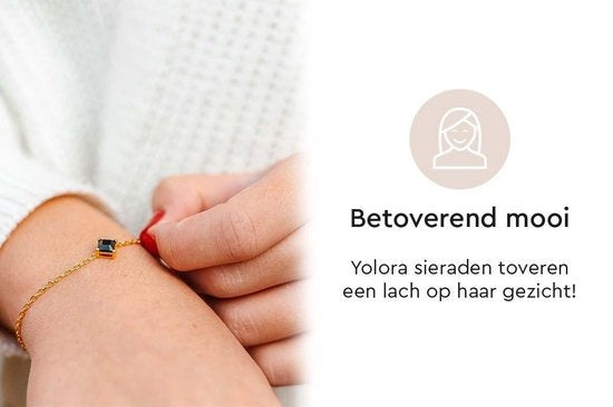 Yolora Bracelet femme avec breloque - Cristal Kalpa Camaka noir - Couleur or - Plaqué or jaune 18K - Bracelet femme or - Bijoux - Coffret cadeau - Coffret de luxe - Coffret cadeau - Bel emballage cadeau - Emballage cadeau exclusif