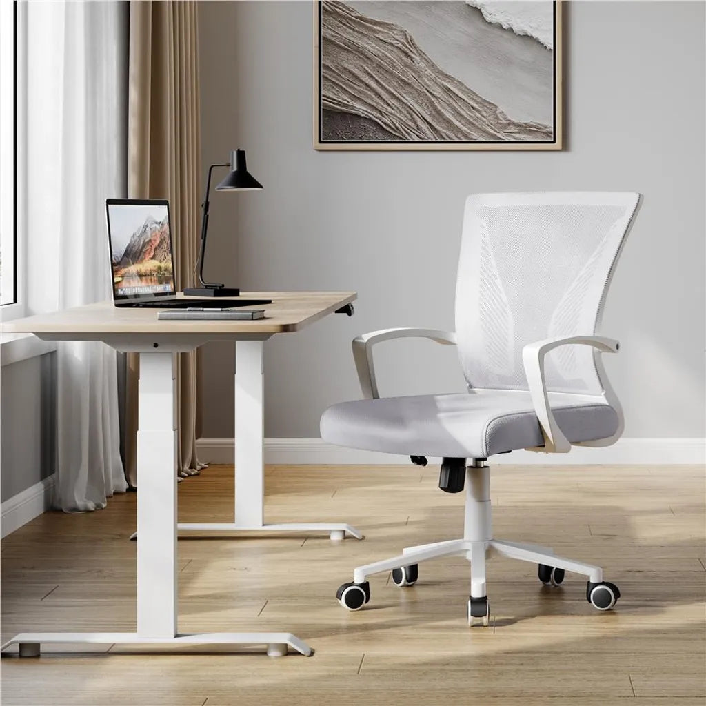 Chaise de bureau ergonomique Yaheetech, réglable, en maille, gris clair
