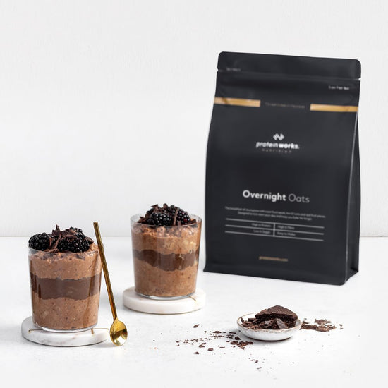 Protein Works Overnight Oats Dark Choc Raspberry - 1 kg - hyperprotéiné - pauvre en sucre - avec chia et graines de lin