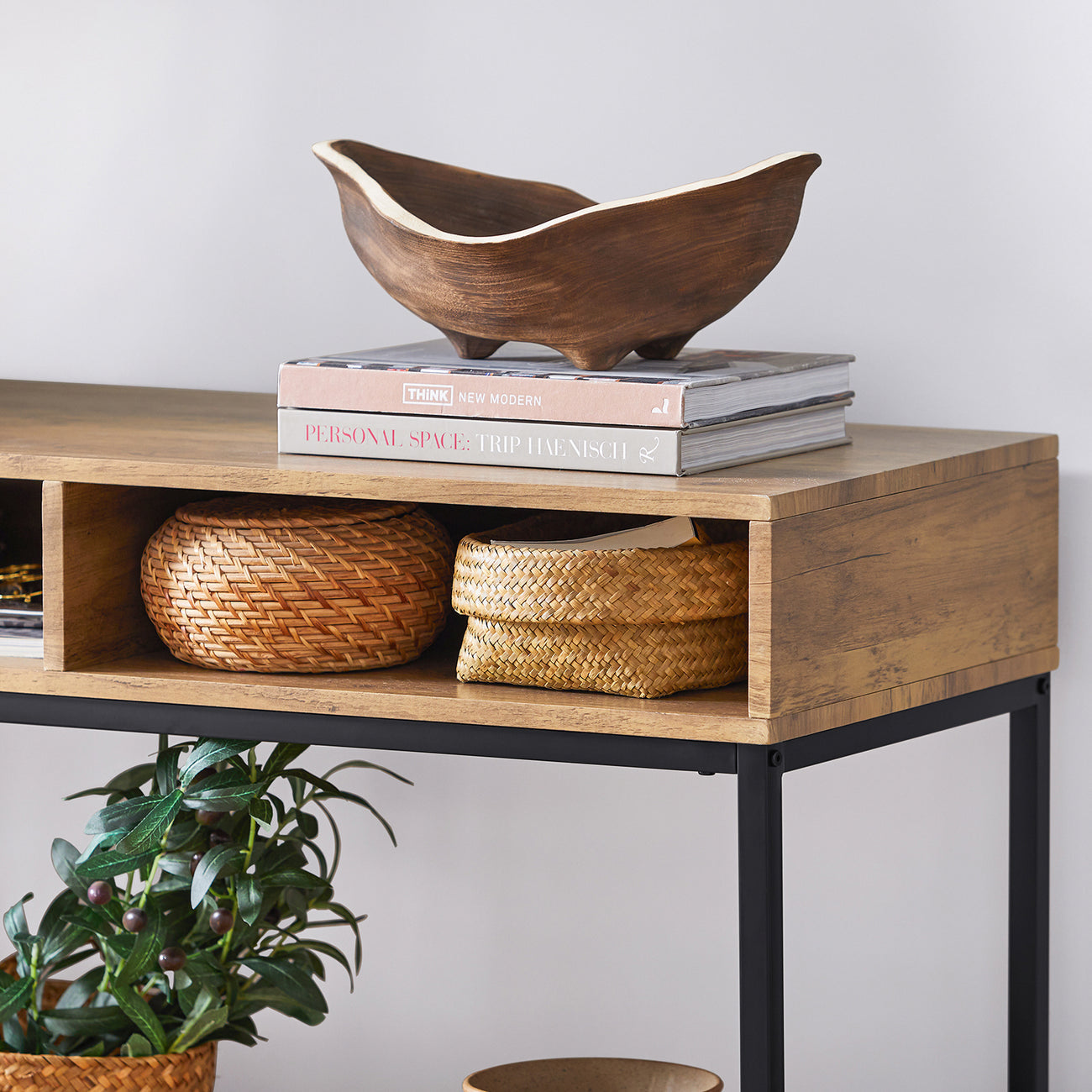 SoBuy Table d'appoint - 2 compartiments de rangement - Structure en acier - 100 x 40 x 80 cm - Bois/métal