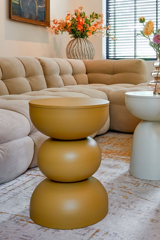 Mica Decorations Luna Table d'appoint - Table d'appoint ronde H46 x Ø32 cm - Petite table en fer pour chambre ou salon - Table de chevet ou table pour plantes - Jaune ocre