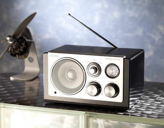 Denver Radio FM portable - Rétro - Fonctionne sur piles ou secteur - Radio de cuisine - AM - FM - TR61 - Noir
