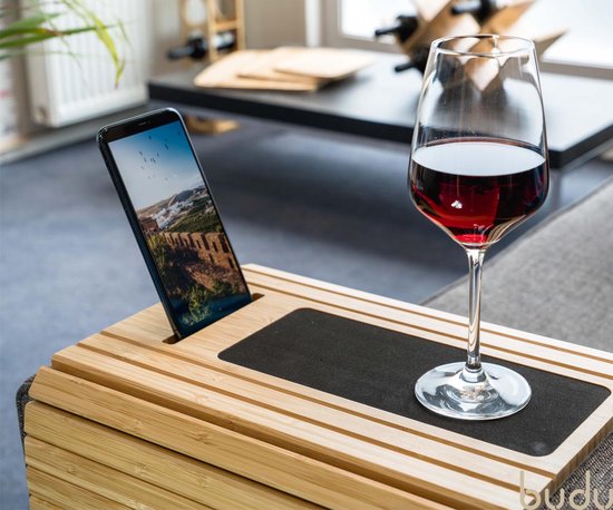 Budu Plateau d'accoudoir pour canapé - Flexible - Organisateur d'accoudoir - Bois de bambou - Antidérapant - Porte-téléphone