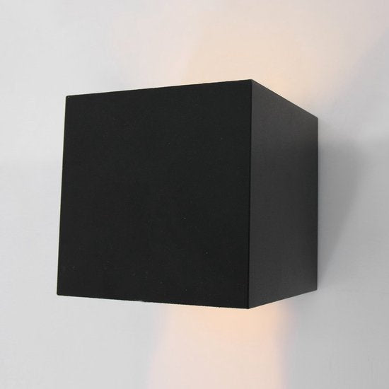 Applique murale Muro 3098ZW Noire - Style moderne - Plastique, métal - Dimensions compactes : 11 x 11 x 11 cm - Steinhauer