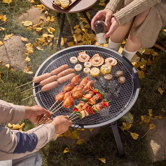 Brûle-parfum Travelhawk - Brûle-parfum d'extérieur portable et pliable - Brasero barbecue - Avec pare-étincelles - Charbon ou bois - Diamètre de 55 cm - Couvercle, sac de rangement, tisonnier et grille de cuisson inclus