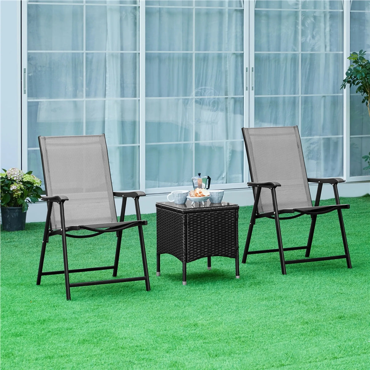 Ensemble de 2 chaises de jardin pliantes avec accoudoirs et dossier haut, en Texteline grise